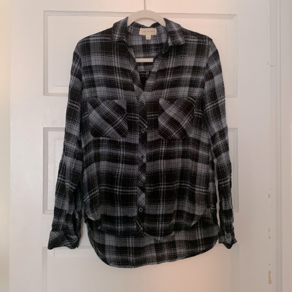 Super soft rayon flannel button down by Cloth and Stone size Medium